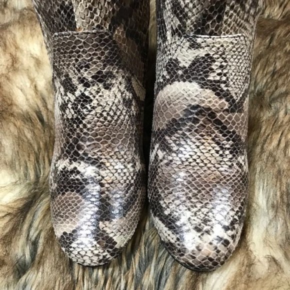 Colin Stuart Textured Faux Leather Snake Hidden Wedge Over the Knee Boot - Picture 6 of 11